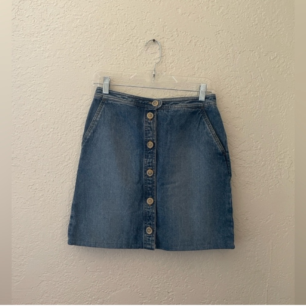Ann Taylor LOFT / button front denim mini skirt